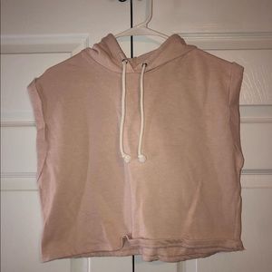 Cut off workout shirt with a hoodie from H&M